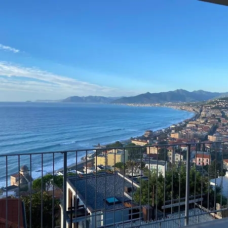 Terrazza Felice Borgio Verezzi